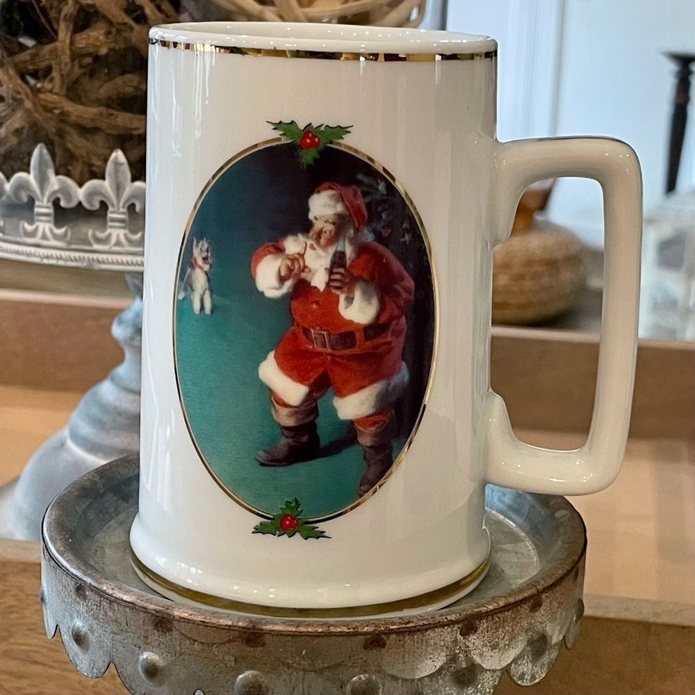 Vintage Coca-cola 1996 “WHEN FRIENDS DROP IN”  Christmas Mug